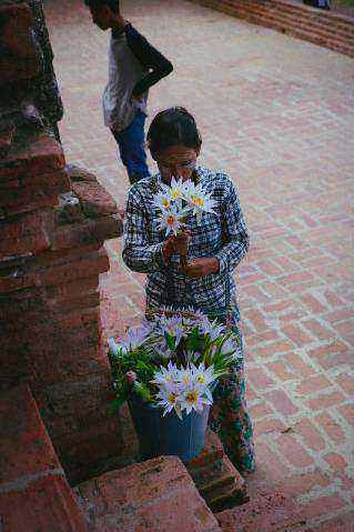 Bouquet making session
